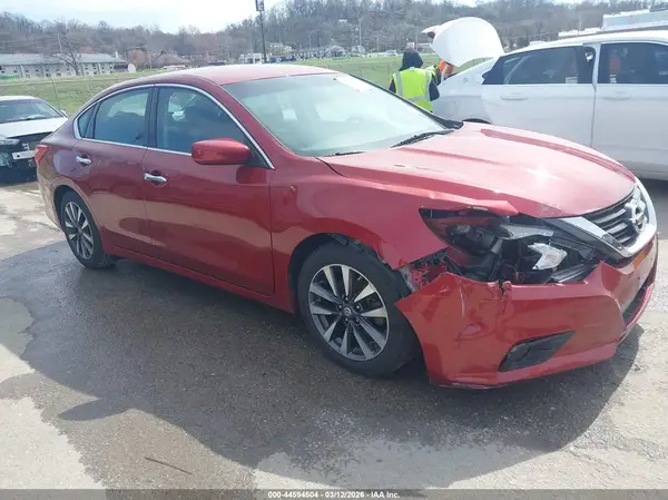1N4AL3AP5HC204477 2017 NISSAN ALTIMA - Image 1