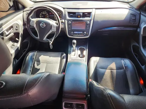 1N4AL3AP5HC206004 2017 NISSAN ALTIMA - Image 8