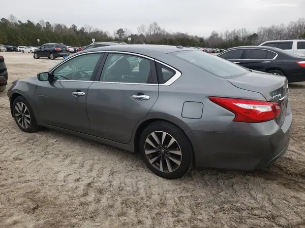 1N4AL3AP5HC207007 2017 NISSAN ALTIMA - Image 2