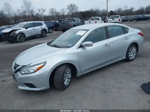 1N4AL3AP5HC207086 2017 NISSAN ALTIMA - Image 2