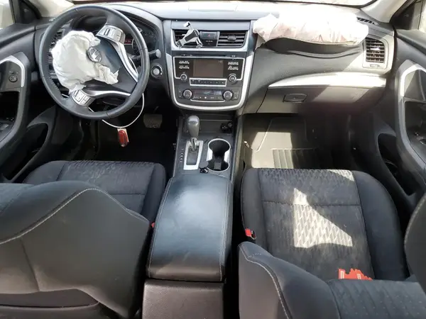 1N4AL3AP5HC208349 2017 NISSAN ALTIMA - Image 8