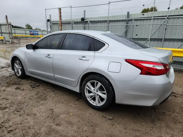 1N4AL3AP5HC209792 2017 NISSAN ALTIMA - Image 2