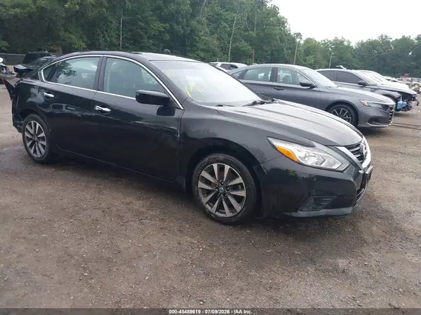 1N4AL3AP5HC211316 2017 NISSAN ALTIMA - Image 1