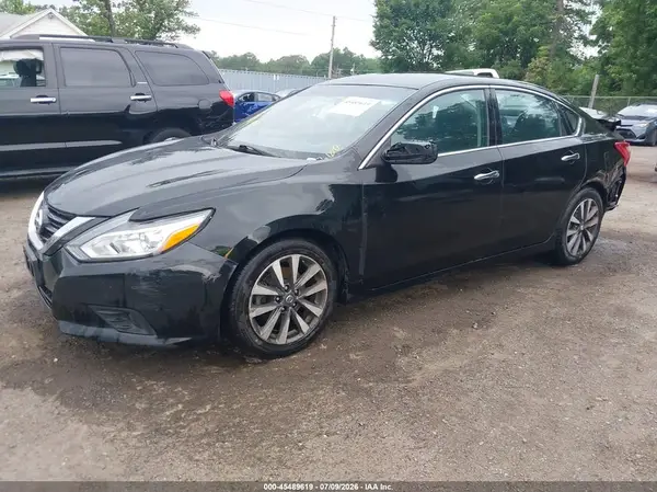 1N4AL3AP5HC211316 2017 NISSAN ALTIMA - Image 2