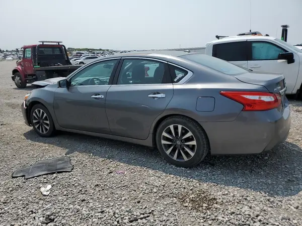 1N4AL3AP5HC211557 2017 NISSAN ALTIMA - Image 2