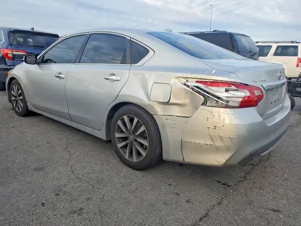 1N4AL3AP5HC212790 2017 NISSAN ALTIMA - Image 2