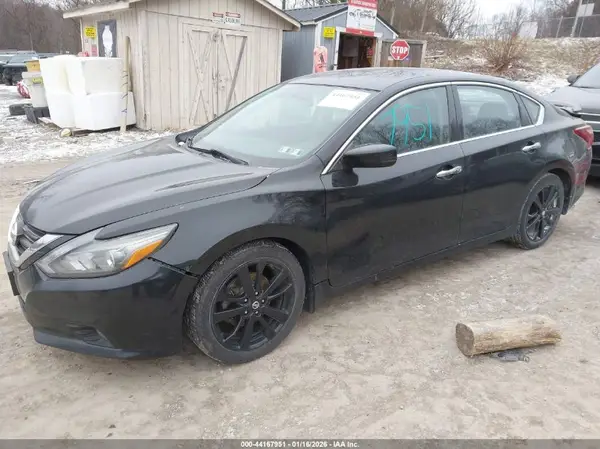 1N4AL3AP5HC213258 2017 NISSAN ALTIMA - Image 2