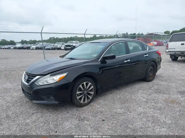 1N4AL3AP5HC214393 2017 NISSAN ALTIMA - Image 2