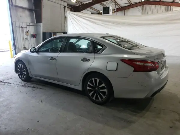 1N4AL3AP5HC214717 2017 NISSAN ALTIMA - Image 2