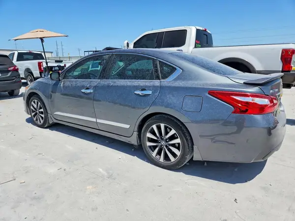 1N4AL3AP5HC217360 2017 NISSAN ALTIMA - Image 2