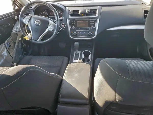 1N4AL3AP5HC217939 2017 NISSAN ALTIMA - Image 8