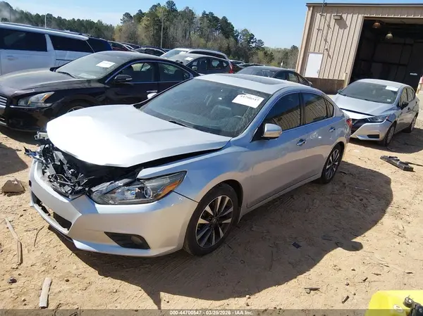 1N4AL3AP5HC218878 2017 NISSAN ALTIMA - Image 2