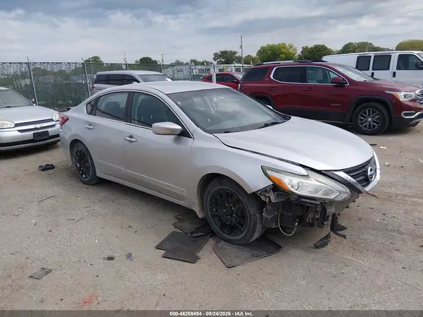 1N4AL3AP5HC226706 2017 NISSAN ALTIMA - Image 1