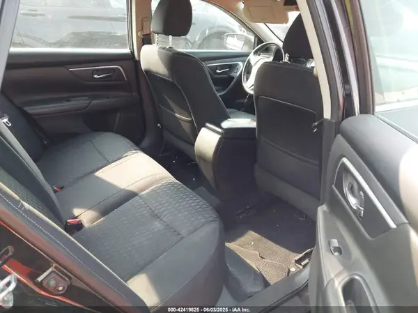 1N4AL3AP5HC227192 2017 NISSAN ALTIMA - Image 8