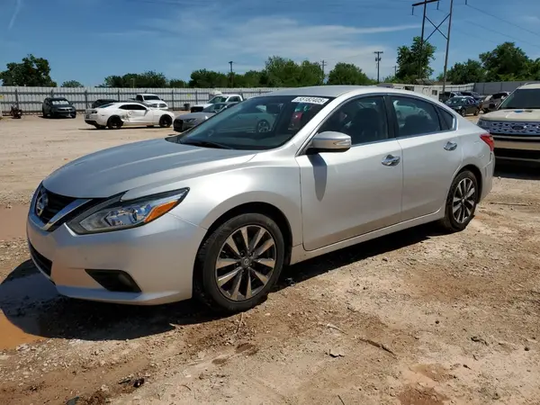 1N4AL3AP5HC227886 2017 NISSAN ALTIMA - Image 1