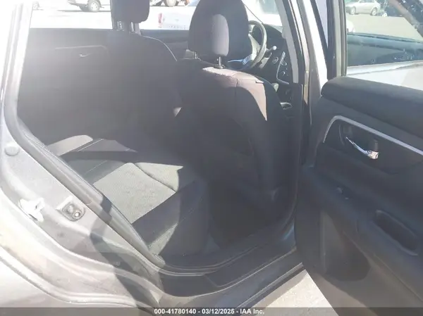 1N4AL3AP5HC228276 2017 NISSAN ALTIMA - Image 8