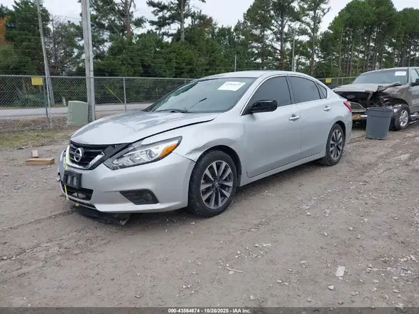 1N4AL3AP5HC230108 2017 NISSAN ALTIMA - Image 2