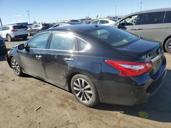 1N4AL3AP5HC230268 2017 NISSAN ALTIMA - Image 2