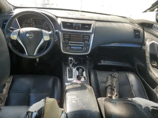 1N4AL3AP5HC230268 2017 NISSAN ALTIMA - Image 8