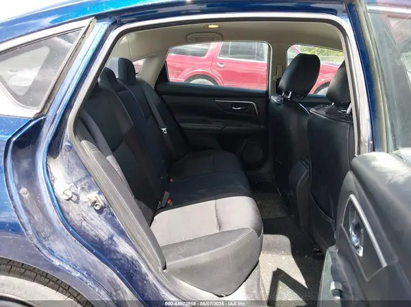 1N4AL3AP5HC240167 2017 NISSAN ALTIMA - Image 8