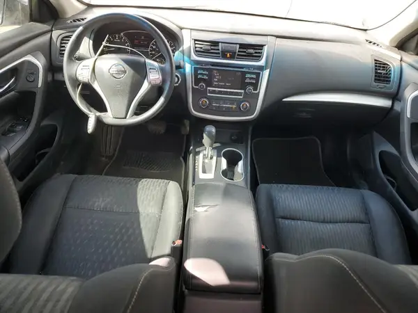 1N4AL3AP5HC242114 2017 NISSAN ALTIMA - Image 8