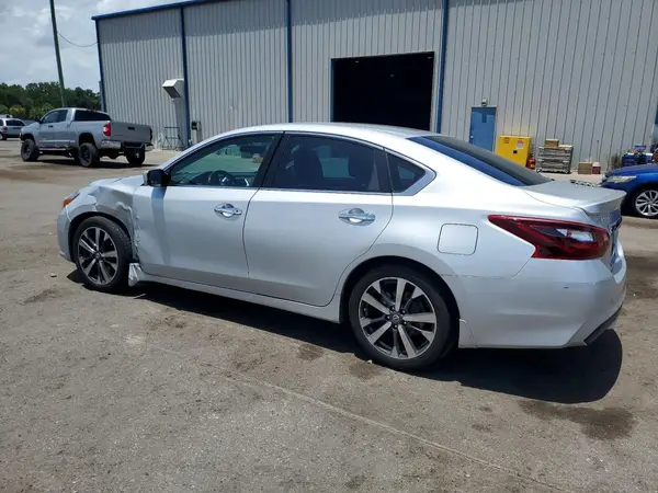 1N4AL3AP5HC245742 2017 NISSAN ALTIMA - Image 2