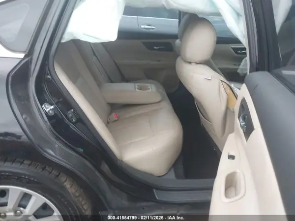 1N4AL3AP5HC246082 2017 NISSAN ALTIMA - Image 8