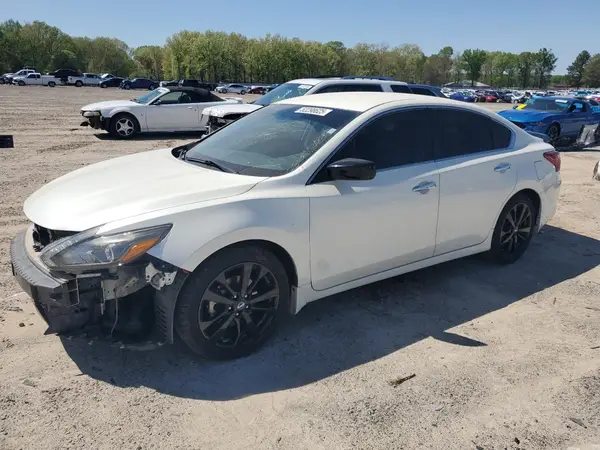 1N4AL3AP5HC246745 2017 NISSAN ALTIMA - Image 1