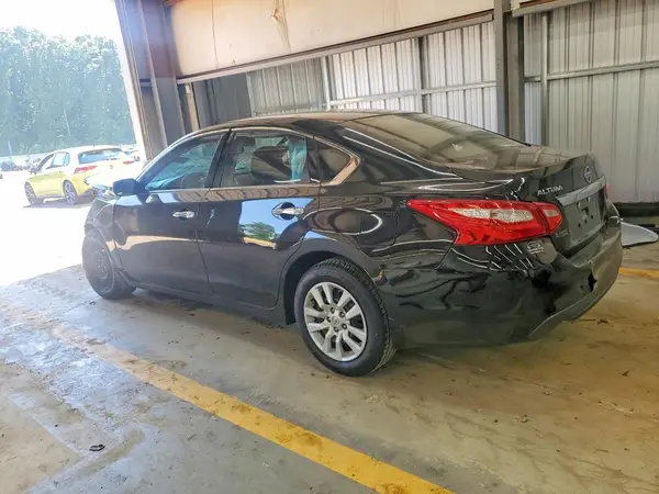1N4AL3AP5HC250486 2017 NISSAN ALTIMA - Image 2