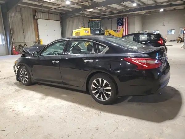 1N4AL3AP5HC250505 2017 NISSAN ALTIMA - Image 2