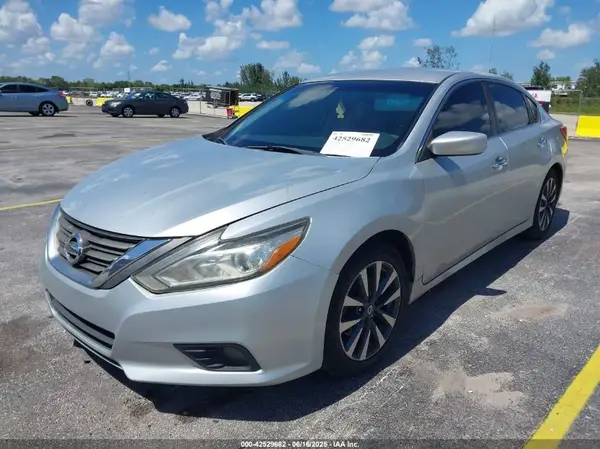 1N4AL3AP5HC251430 2017 NISSAN ALTIMA - Image 2