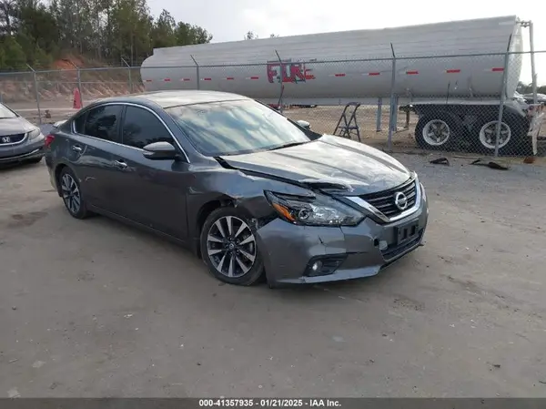 1N4AL3AP5HC252027 2017 NISSAN ALTIMA - Image 1