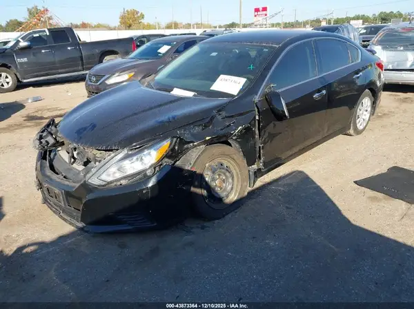 1N4AL3AP5HC252948 2017 NISSAN ALTIMA - Image 2