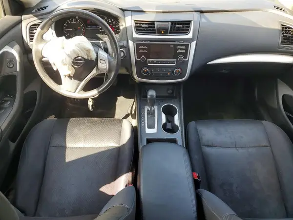 1N4AL3AP5HC255395 2017 NISSAN ALTIMA - Image 8