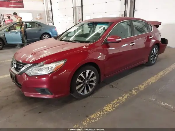 1N4AL3AP5HC259527 2017 NISSAN ALTIMA - Image 2