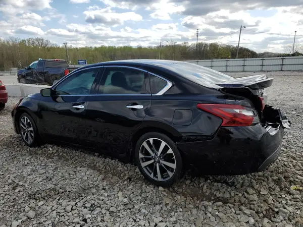 1N4AL3AP5HC266865 2017 NISSAN ALTIMA - Image 2