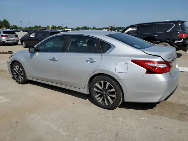 1N4AL3AP5HC267031 2017 NISSAN ALTIMA - Image 2
