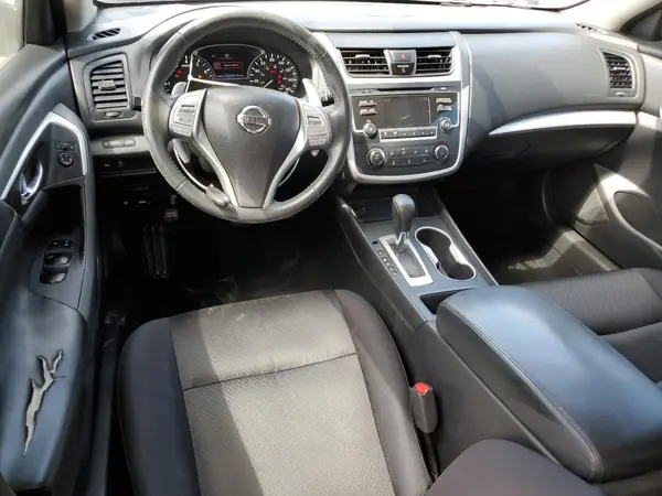 1N4AL3AP5HC272455 2017 NISSAN ALTIMA - Image 8