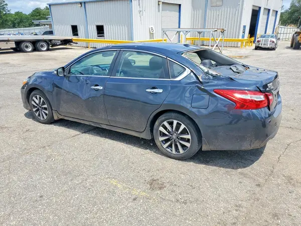 1N4AL3AP5HC273217 2017 NISSAN ALTIMA - Image 2