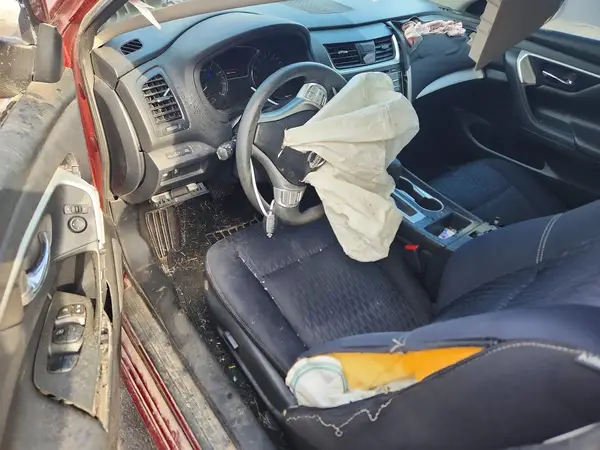 1N4AL3AP5HC277574 2017 NISSAN ALTIMA - Image 8
