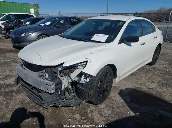1N4AL3AP5HC279793 2017 NISSAN ALTIMA - Image 2