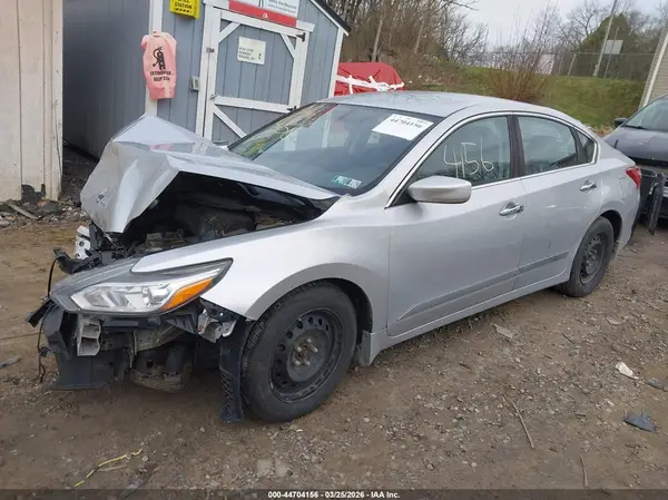 1N4AL3AP5HC279826 2017 NISSAN ALTIMA - Image 2