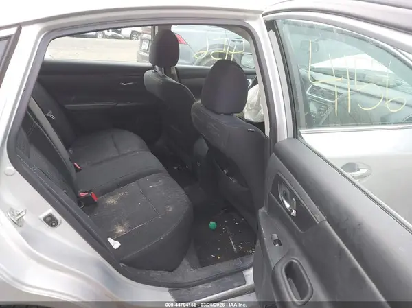 1N4AL3AP5HC279826 2017 NISSAN ALTIMA - Image 8