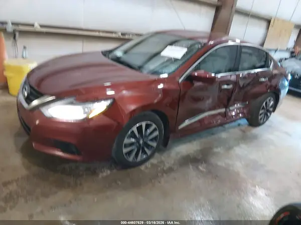 1N4AL3AP5HC280104 2017 NISSAN ALTIMA - Image 2