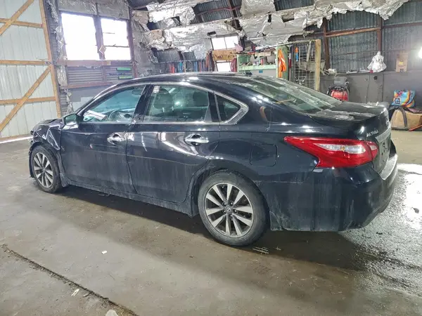 1N4AL3AP5HC280197 2017 NISSAN ALTIMA - Image 2