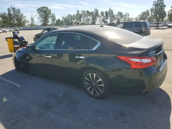 1N4AL3AP5HC282824 2017 NISSAN ALTIMA - Image 2