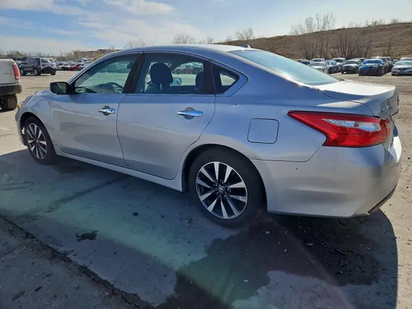 1N4AL3AP5HC283424 2017 NISSAN ALTIMA - Image 2