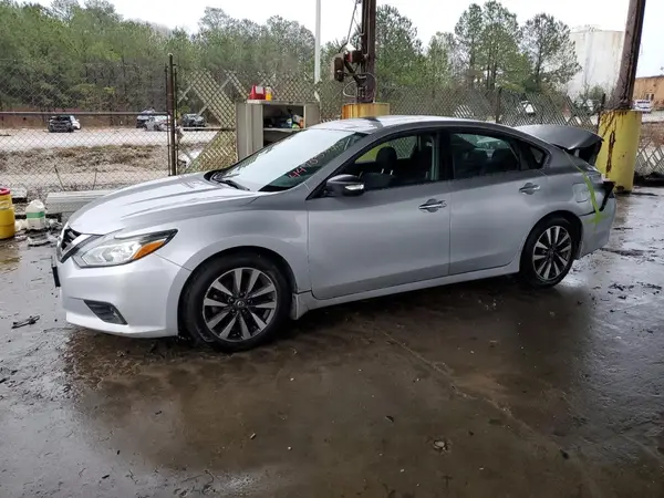 1N4AL3AP5HC284489 2017 NISSAN ALTIMA - Image 1
