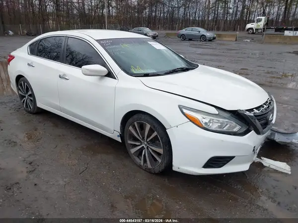 1N4AL3AP5HC284900 2017 NISSAN ALTIMA - Image 1