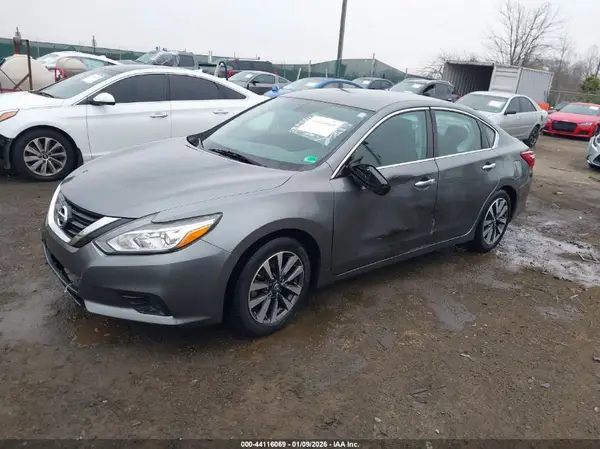 1N4AL3AP5HC285187 2017 NISSAN ALTIMA - Image 2